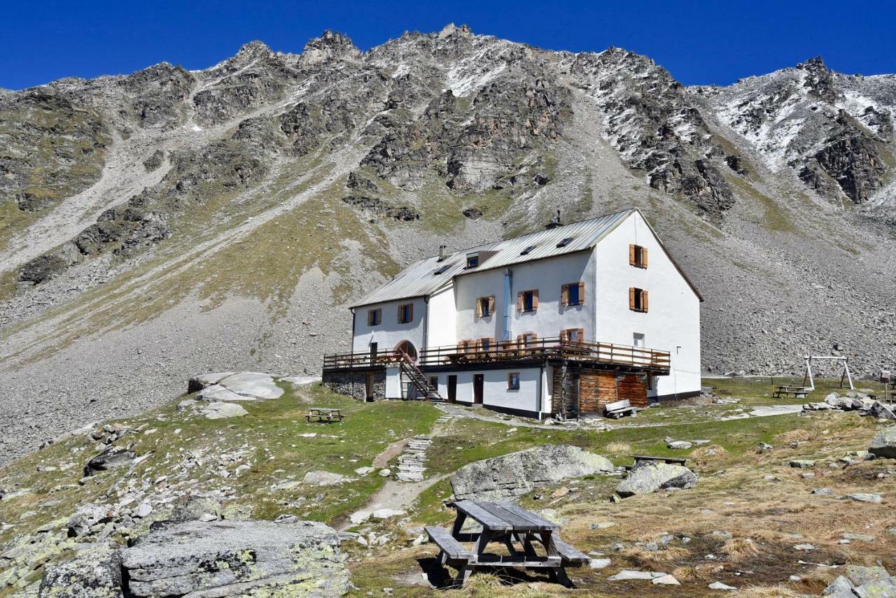 Bed & Breakfast Hotel Nives Солда Екстериор снимка